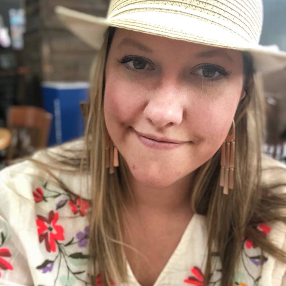 Meet your Posher, Haley